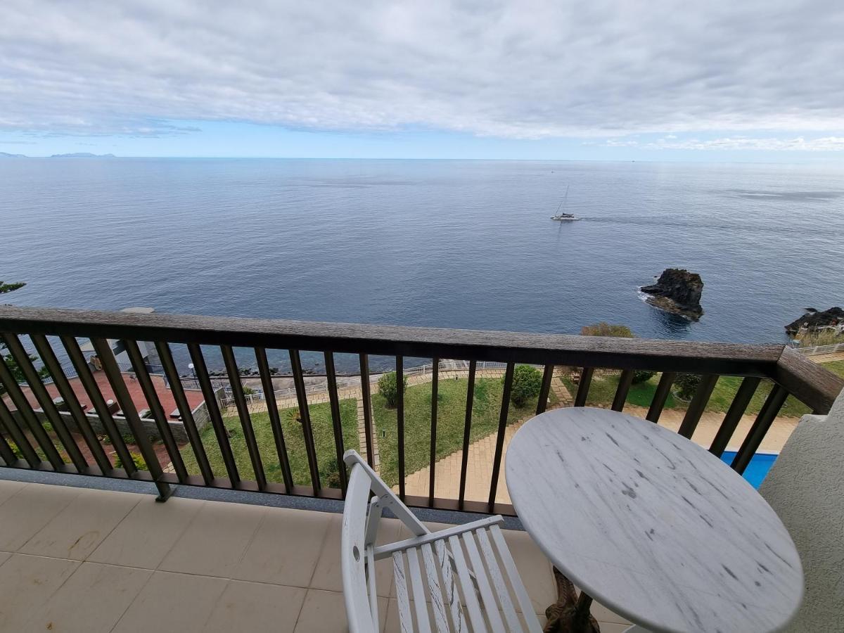 Ocean At Your Feet! Funchal  Exterior photo