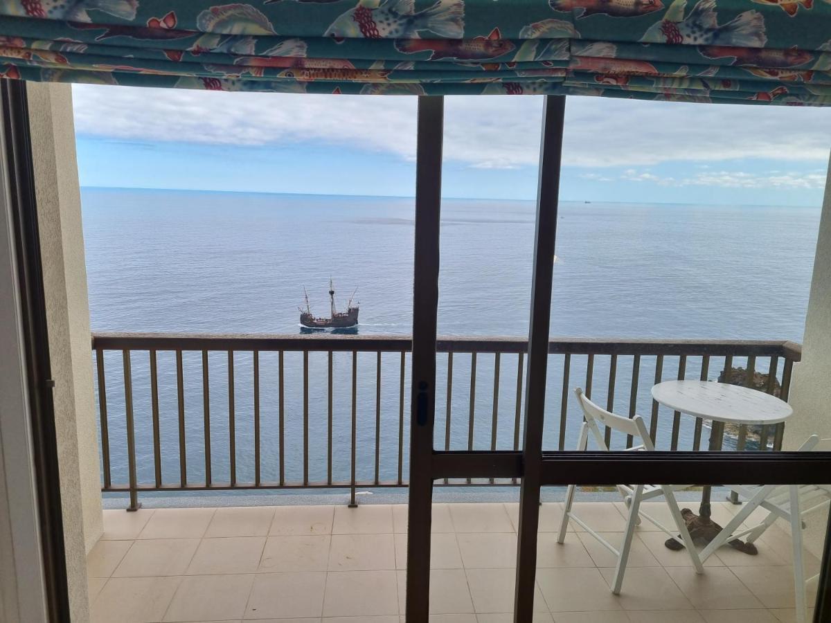 Ocean At Your Feet! Funchal  Exterior photo