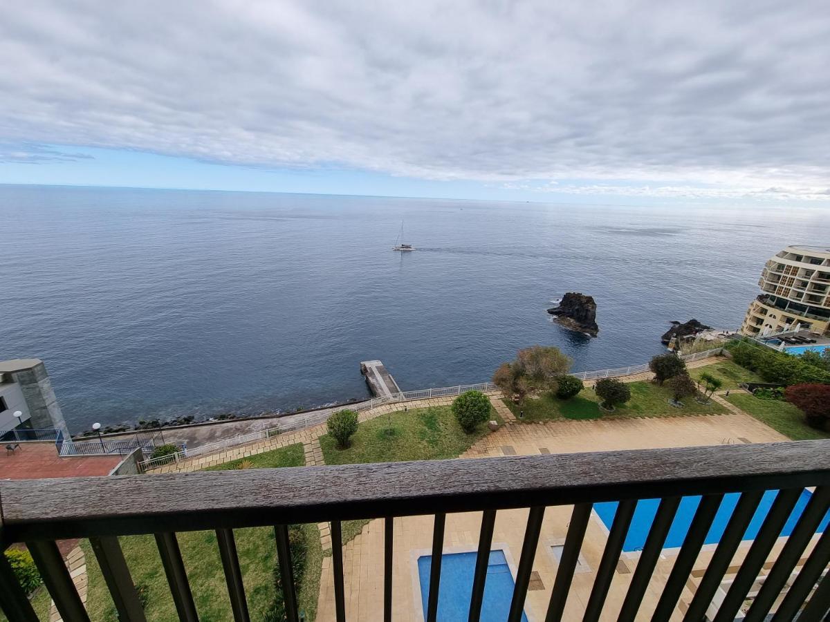 Ocean At Your Feet! Funchal  Exterior photo